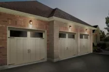 Porte de garage en acier